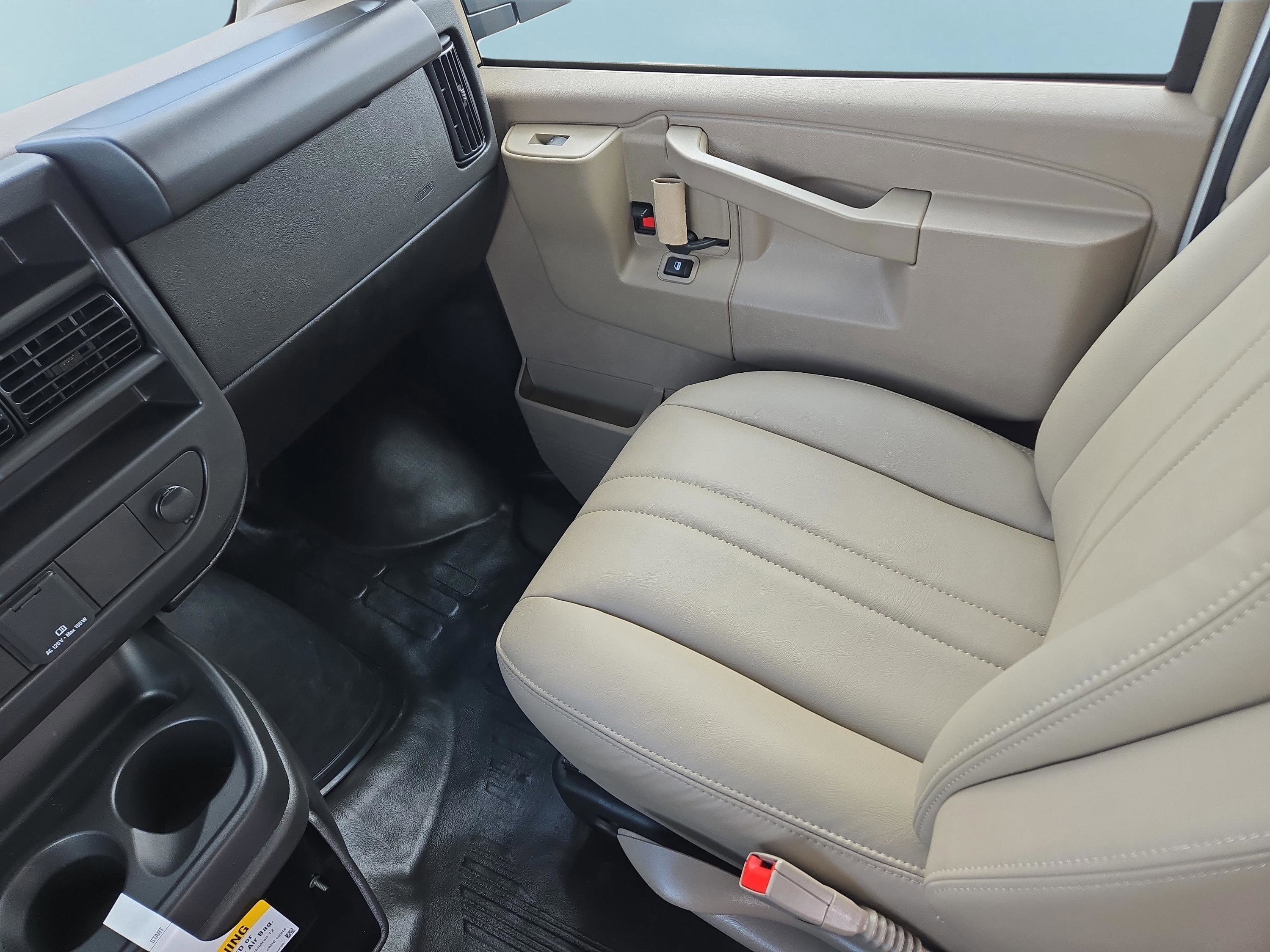 New 2025 Chevrolet Express 2500 w/ Driver Convenience Package image 17