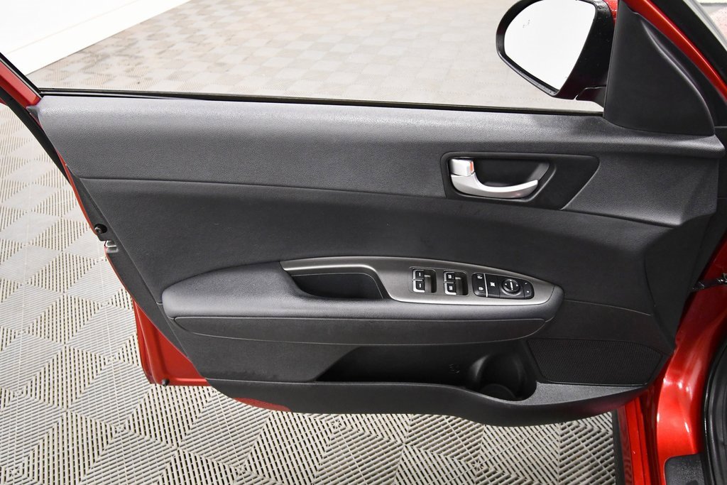 Certified 2019 Kia Optima S w/ S Panoramic Sunroof Package image 12