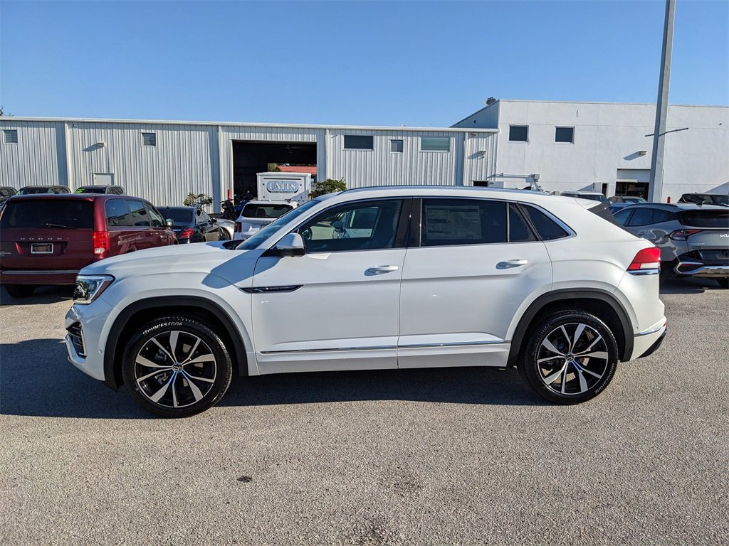 New 2026 Volkswagen Atlas Cross Sport SEL Premium R-Line image 5