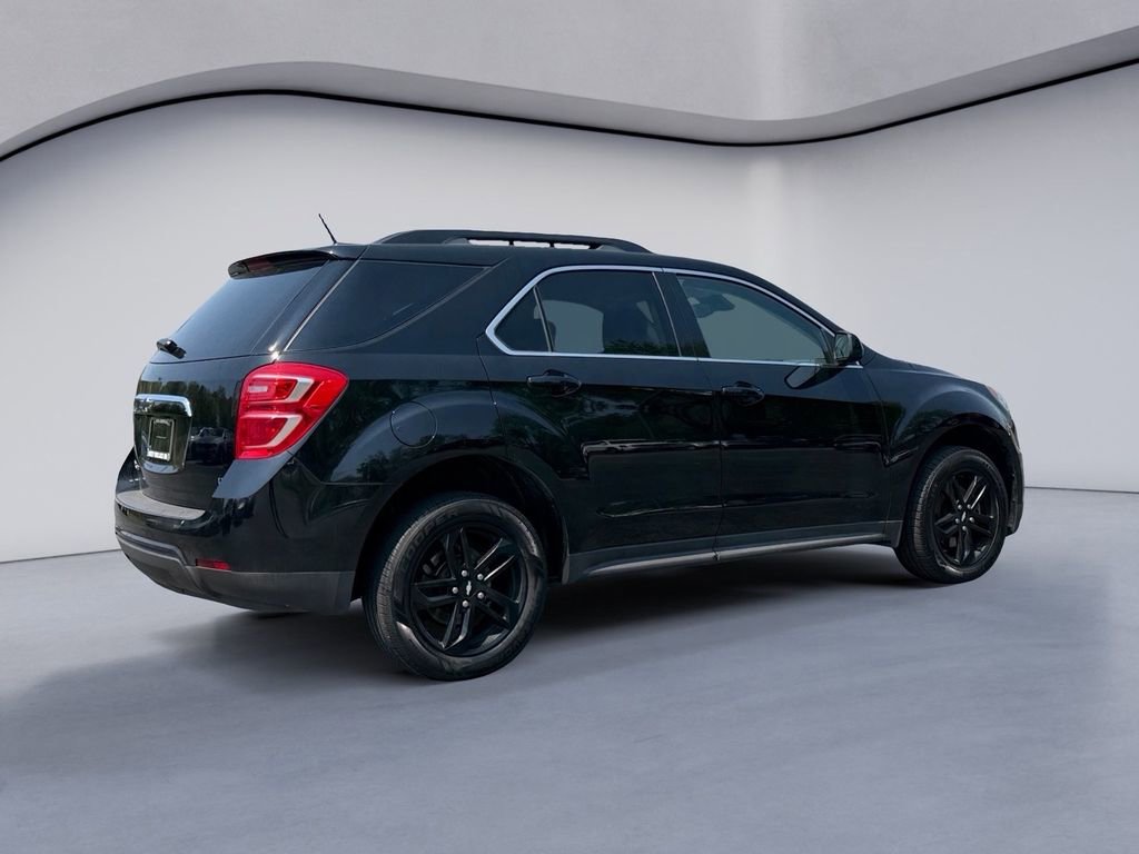 Used 2017 Chevrolet Equinox LT image 5