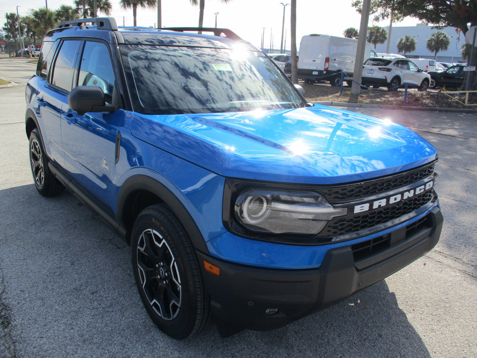 New 2025 Ford Bronco Sport Outer Banks w/ Outer Banks Tech Package+ image 1