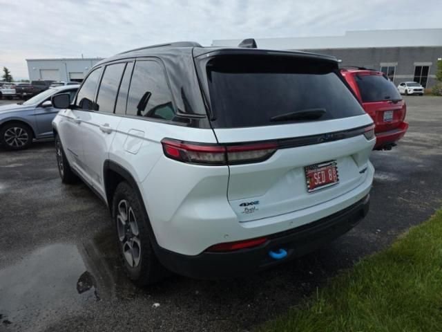 Used 2022 Jeep Grand Cherokee Trailhawk AWD/4WD image 6