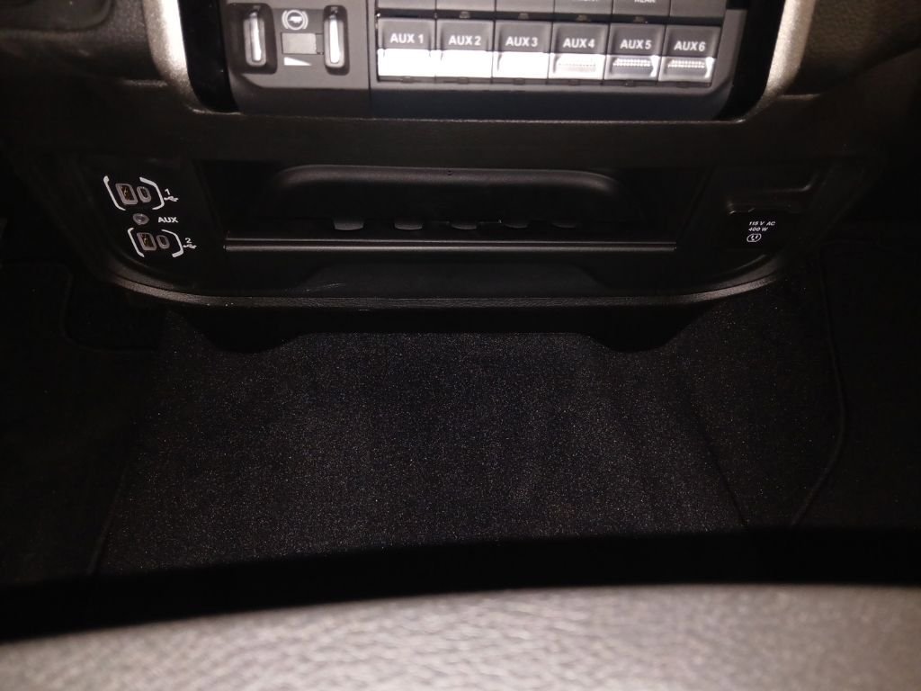 New 2026 RAM 2500 Tradesman AWD/4WD image 25