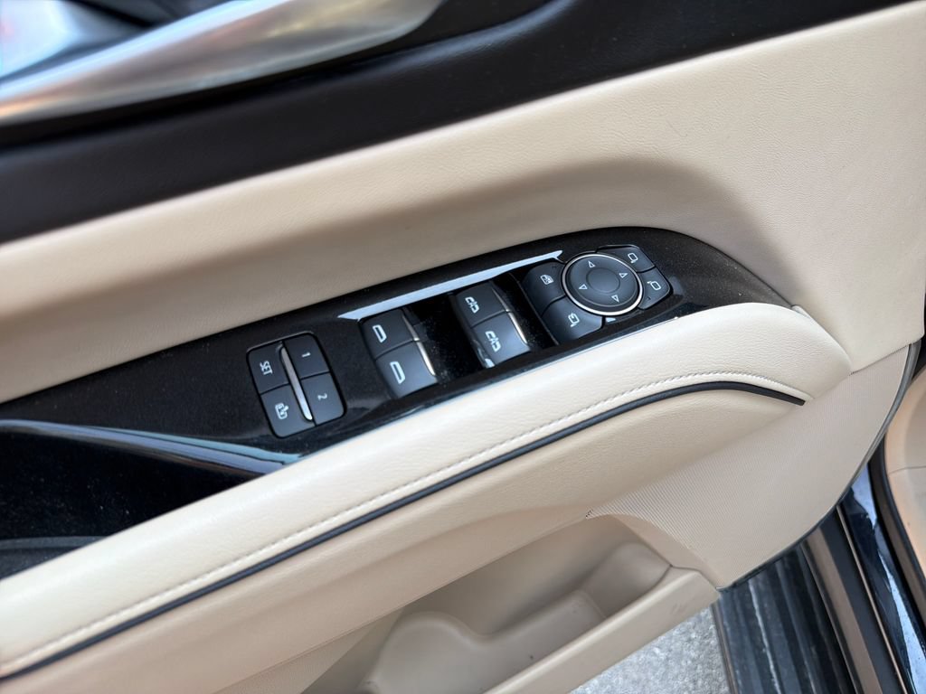 Certified 2023 Cadillac Escalade Premium Luxury AWD/4WD image 23