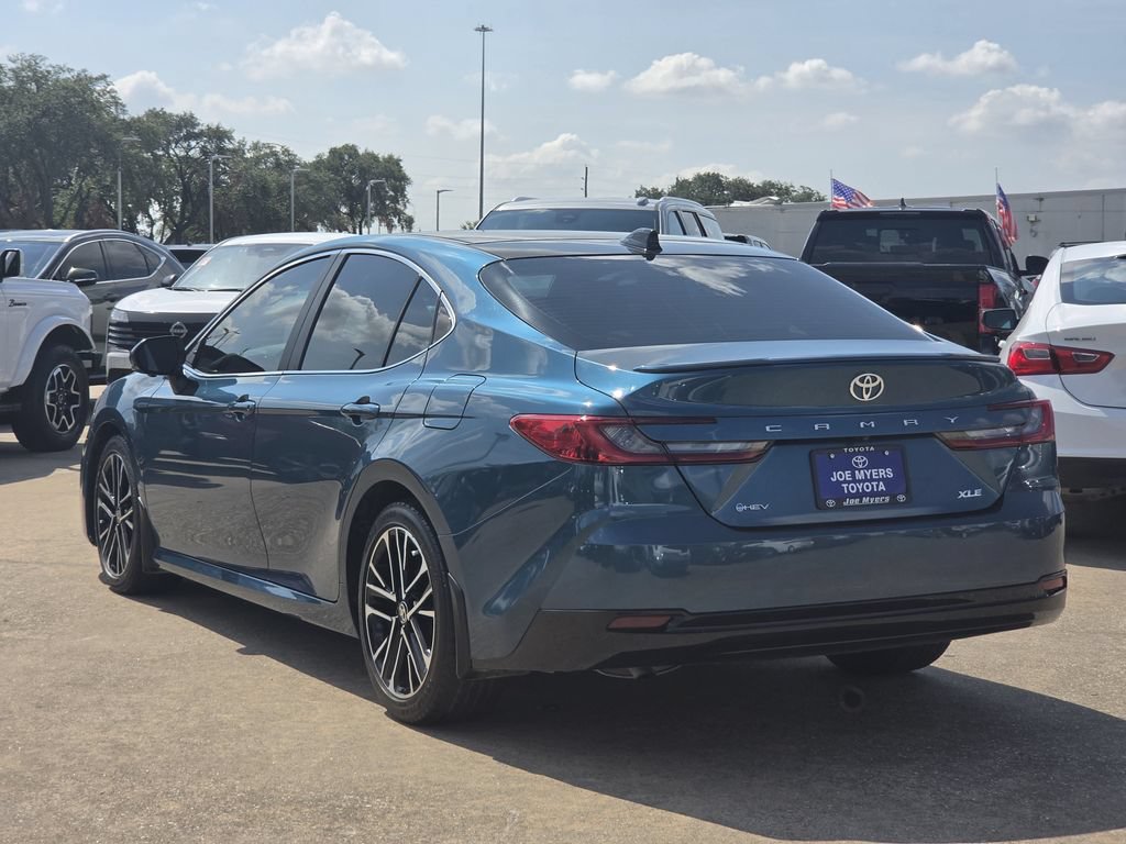 Used 2025 Toyota Camry XLE w/ Premium Plus Package FWD image 7