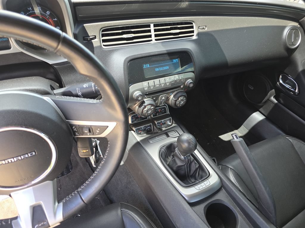 Used 2010 Chevrolet Camaro SS w/ RS Package RWD image 26