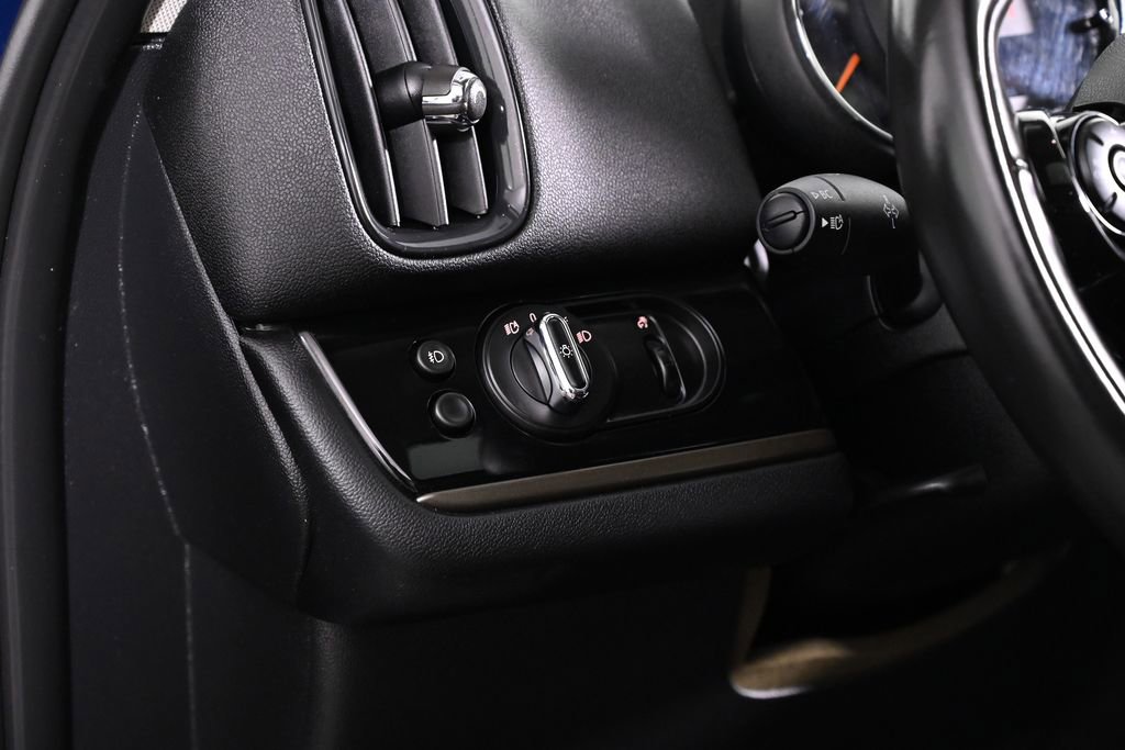 Used 2019 MINI Cooper Countryman ALL4 w/ Convenience Package image 18