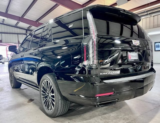 Used 2025 Cadillac Escalade Sport Platinum AWD/4WD image 5