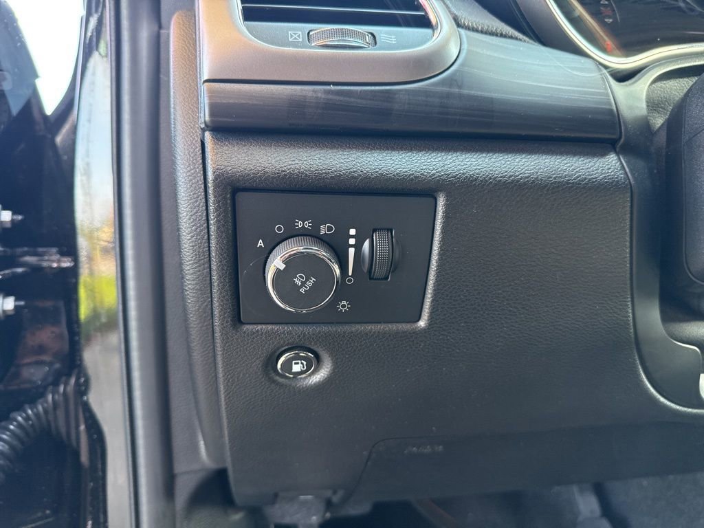 Used 2022 Jeep Grand Cherokee Laredo E w/ Security & Convenience Group image 13