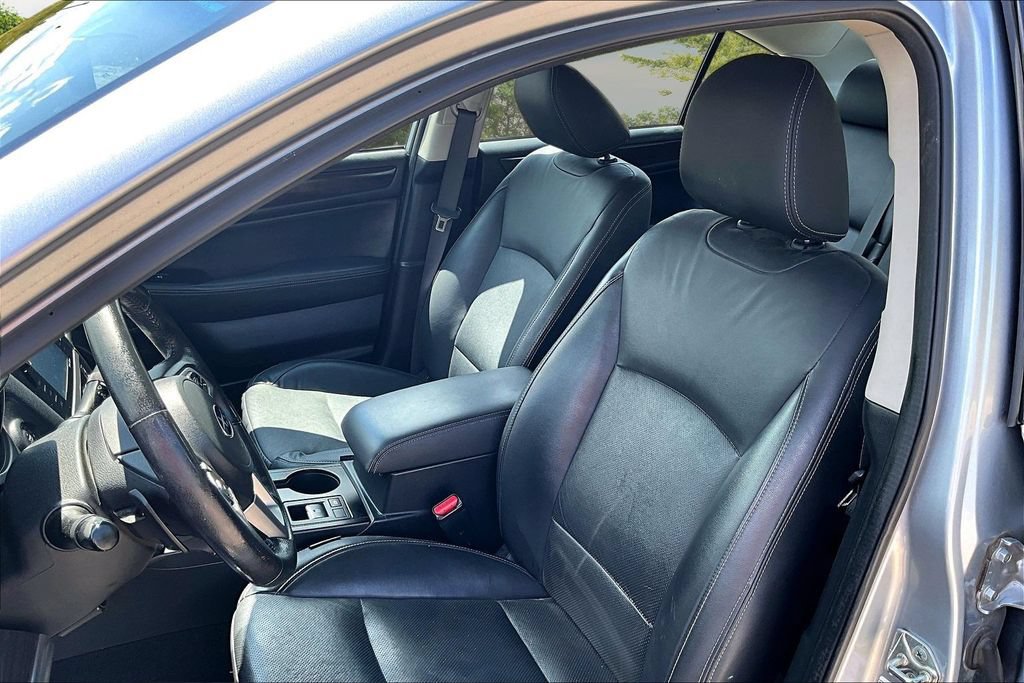 Used 2017 Subaru Legacy 2.5i Limited AWD/4WD image 24