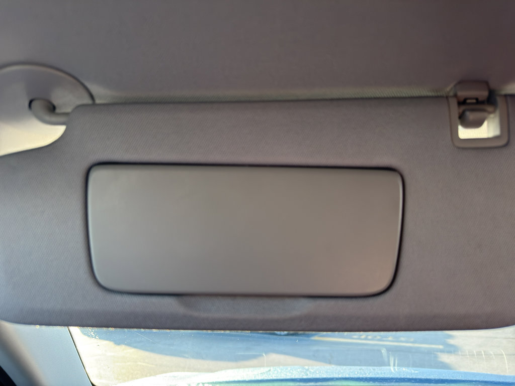 Used 2024 GMC Terrain SLE image 24