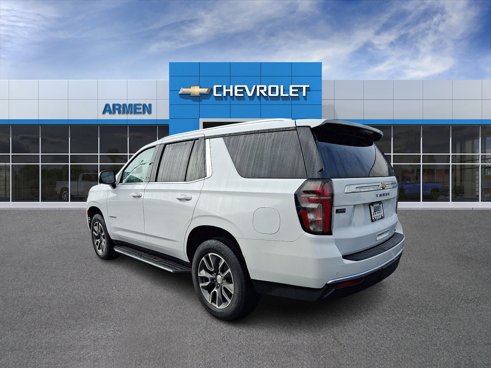Used 2023 Chevrolet Tahoe LT w/ LT Signature Package AWD/4WD image 7