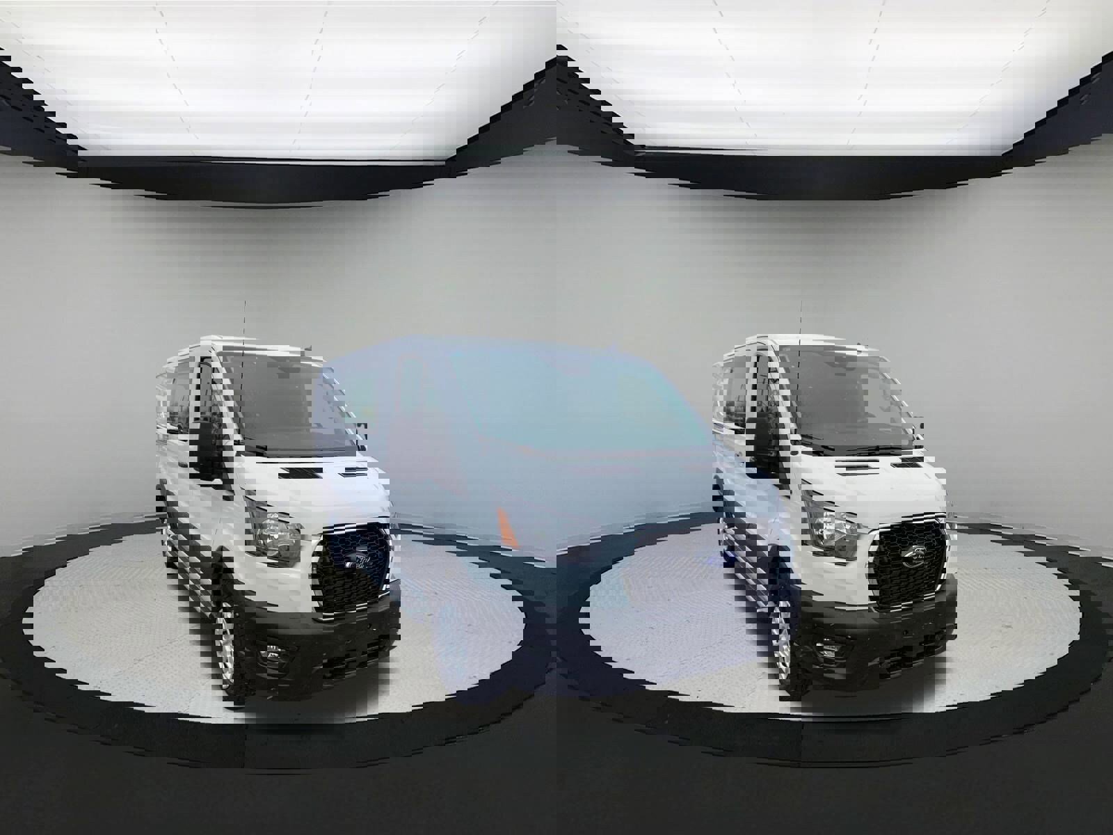 Used 2024 Ford Transit 250 Low Roof w/ Exterior Upgrade Package image 2