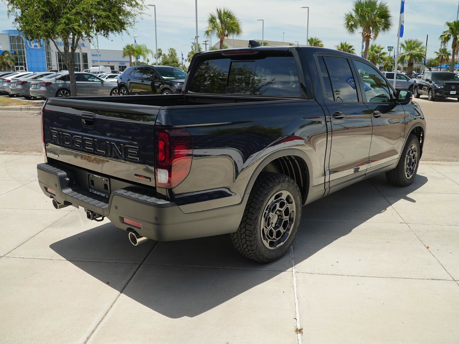 Used 2025 Honda Ridgeline TrailSport+ image 5