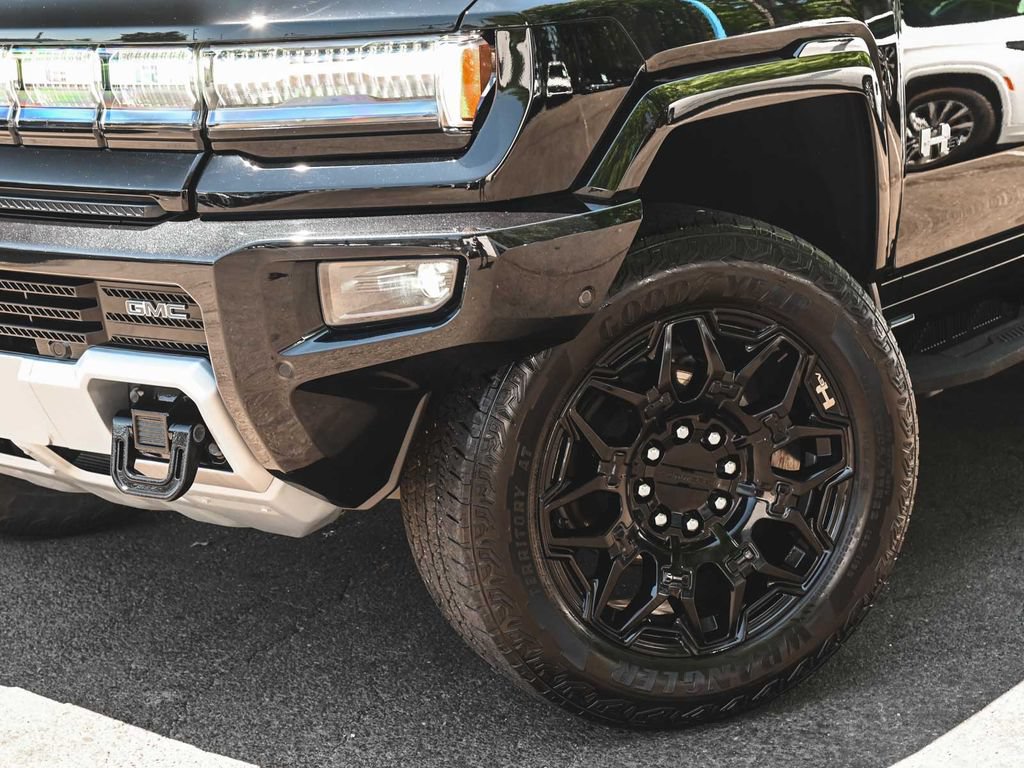 Used 2024 GMC Hummer EV 2X AWD/4WD image 40