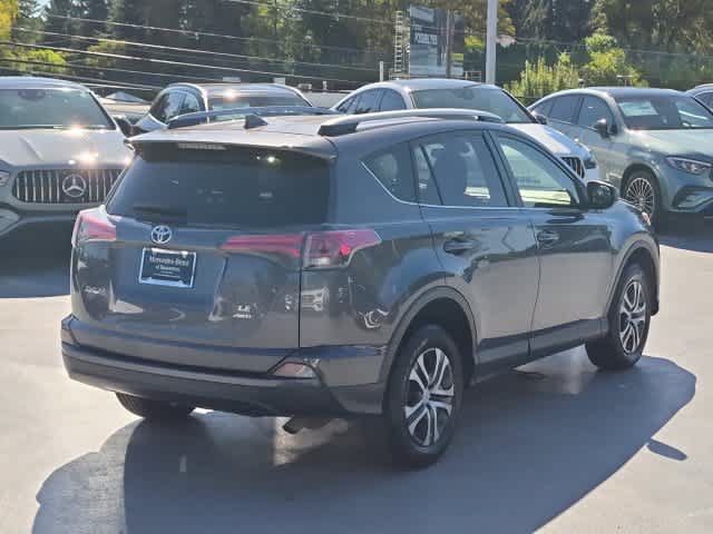 Used 2018 Toyota RAV4 LE w/ All Weather Liner Package AWD/4WD image 8