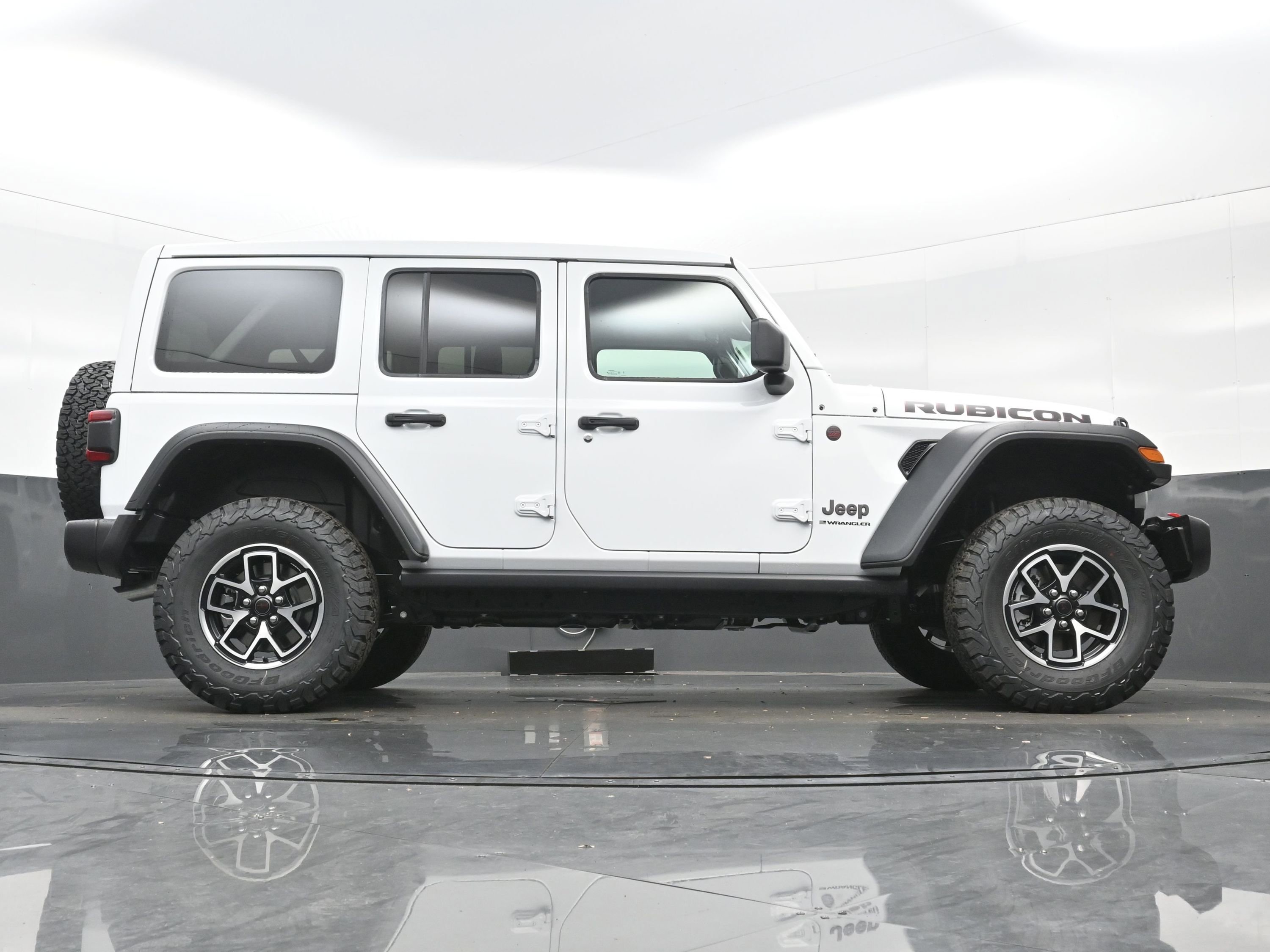 New 2026 Jeep Wrangler Unlimited Rubicon image 12