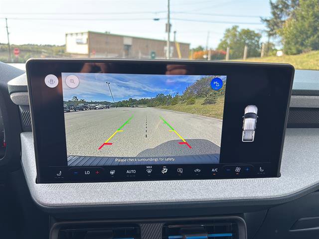 New 2025 Ford Maverick XLT w/ XLT Luxury Package image 22