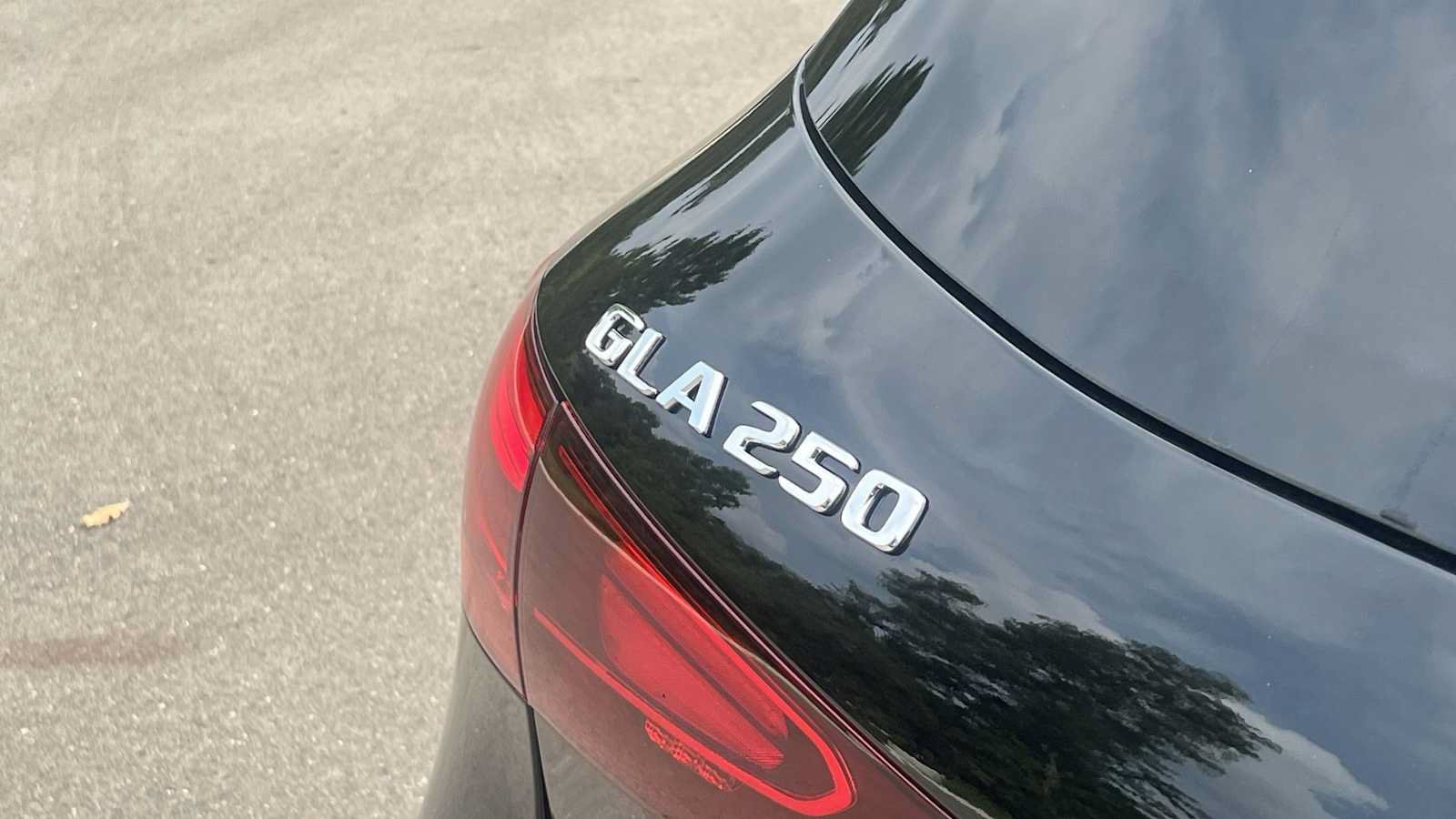 New 2026 Mercedes-Benz GLA 250 4MATIC image 26