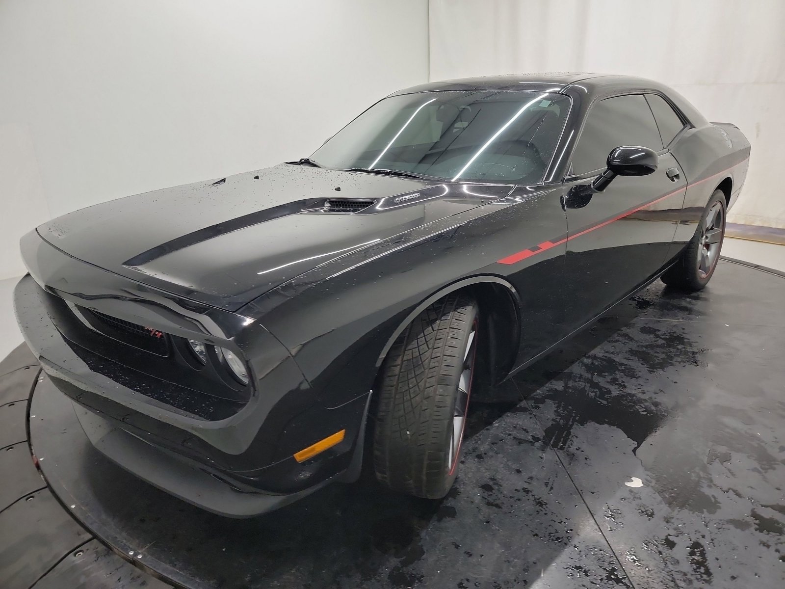 Used 2013 Dodge Challenger R/T w/ R/T Redline Group image 3