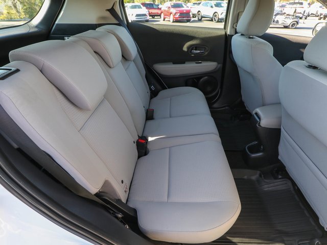 Used 2021 Honda HR-V LX image 24