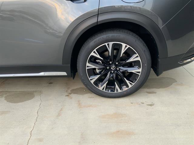 New 2025 MAZDA CX-90 Plug-In Hybrid w/ Premium Plus image 4