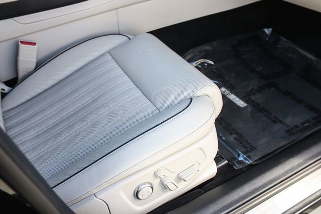 Used 2020 Genesis G90 3.3T Premium image 56