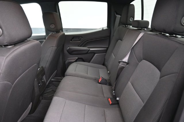 Used 2025 Chevrolet Colorado W/T RWD image 18