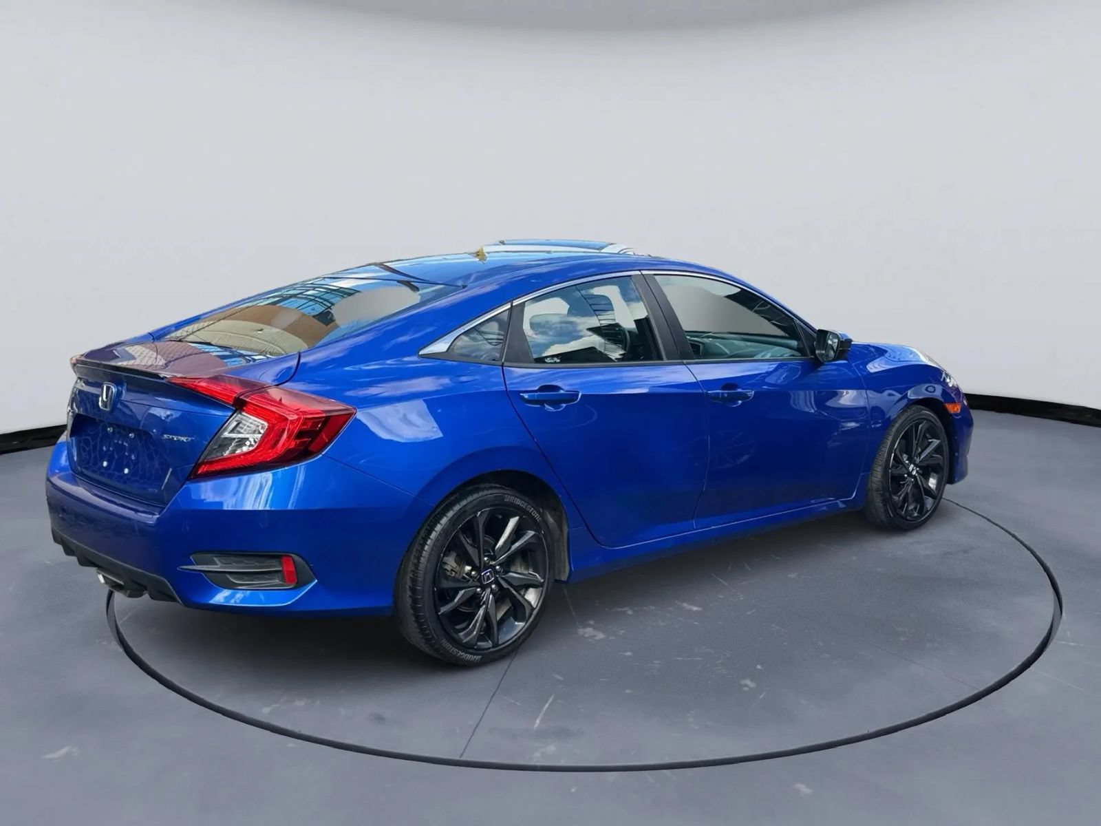 Used 2020 Honda Civic Sport image 5