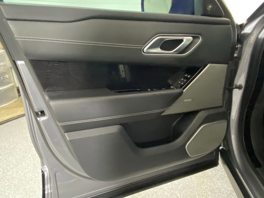 Used 2020 Land Rover Range Rover Velar R-Dynamic HSE AWD/4WD image 9