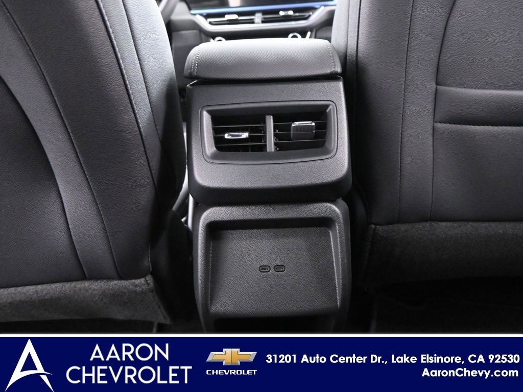 New 2026 Chevrolet Equinox EV LT image 26