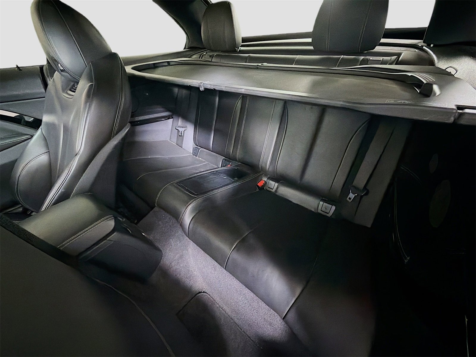 Used 2020 BMW M4 Convertible image 25