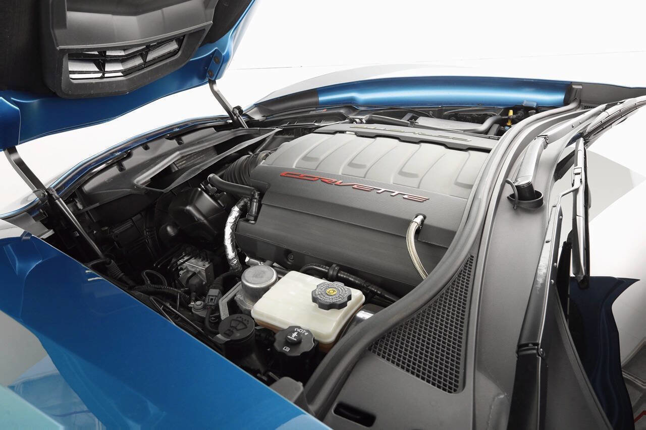 Used 2014 Chevrolet Corvette Stingray Coupe w/ 3LT Preferred Equipment Group image 26