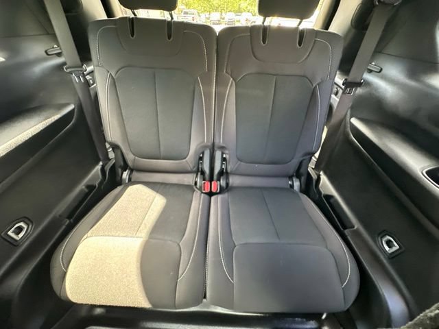 Used 2024 Jeep Grand Cherokee L Laredo AWD/4WD image 29