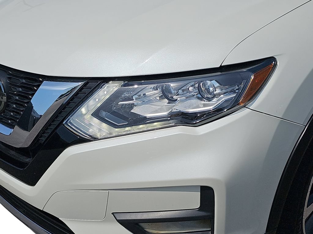 Used 2020 Nissan Rogue SL w/ Premium Package AWD/4WD image 32