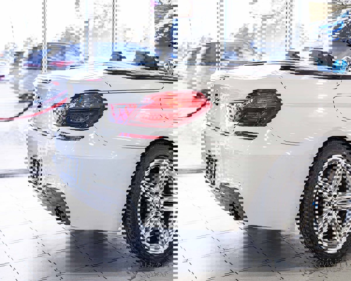 Used 2015 BMW 640i xDrive Convertible image 12