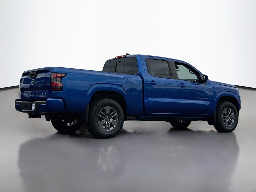 New 2027 Nissan Frontier SV w/ SV Convenience Package AWD/4WD image 2