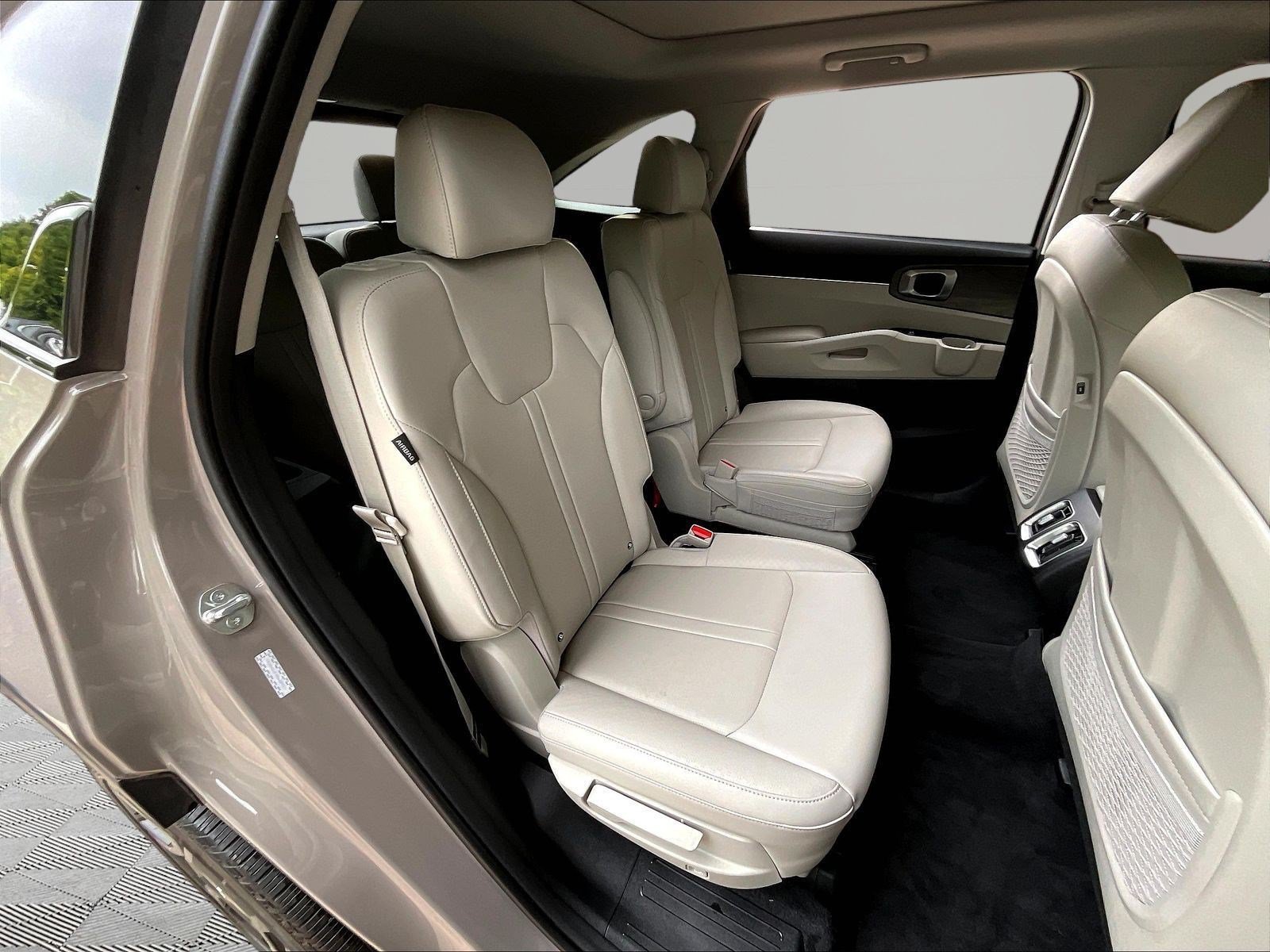 Used 2024 Kia Sorento X-Line EX AWD/4WD image 24