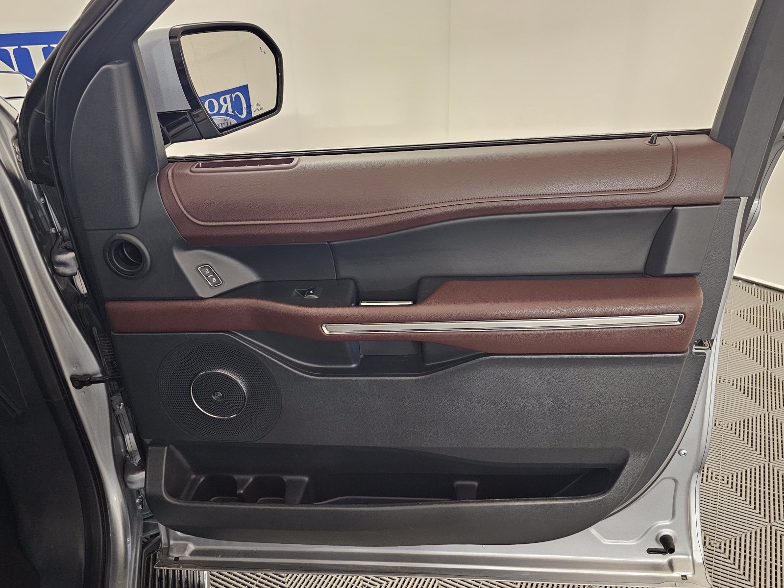 Used 2022 Ford Expedition Max Limited AWD/4WD image 27