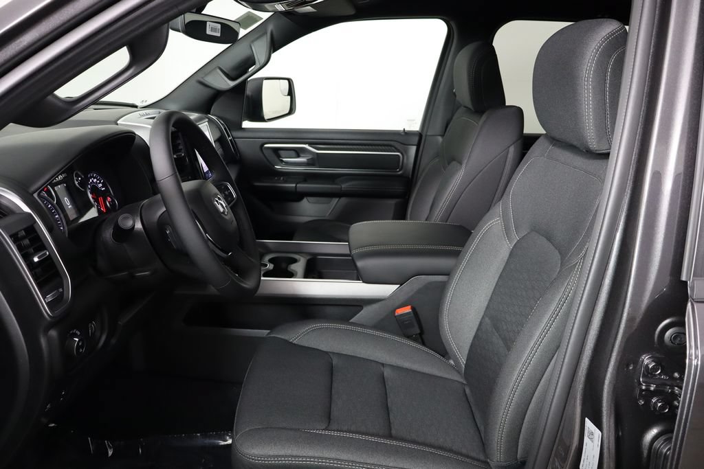 New 2027 RAM 1500 4x4 Crew Cab image 14