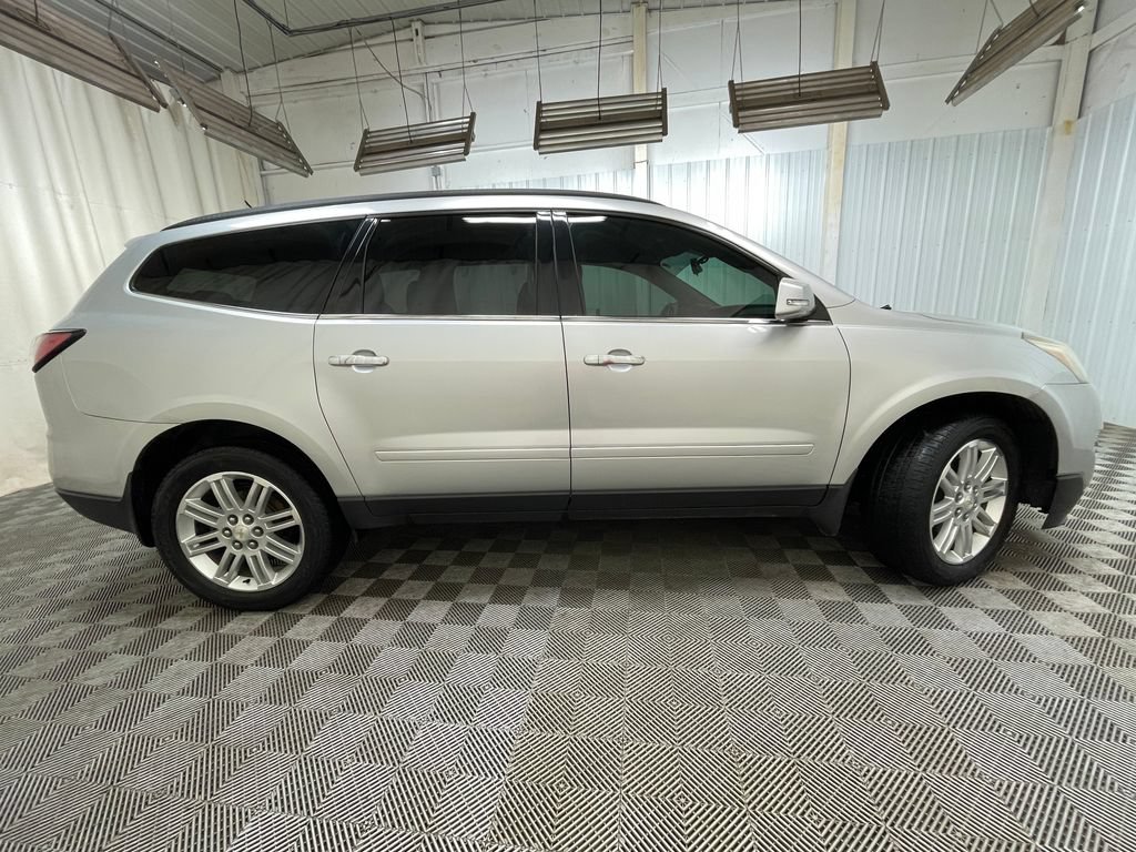 Certified 2015 Chevrolet Traverse LT w/ Style and Technology Package FWD image 20