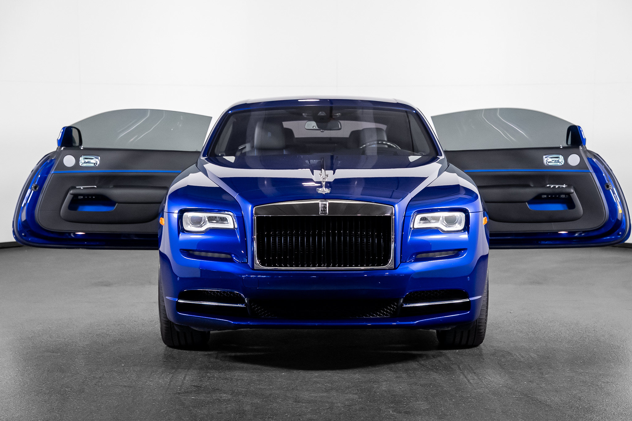 Used 2020 Rolls-Royce Wraith RWD image 5