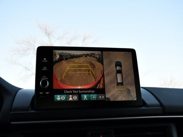 Used 2024 Honda Pilot Elite image 15