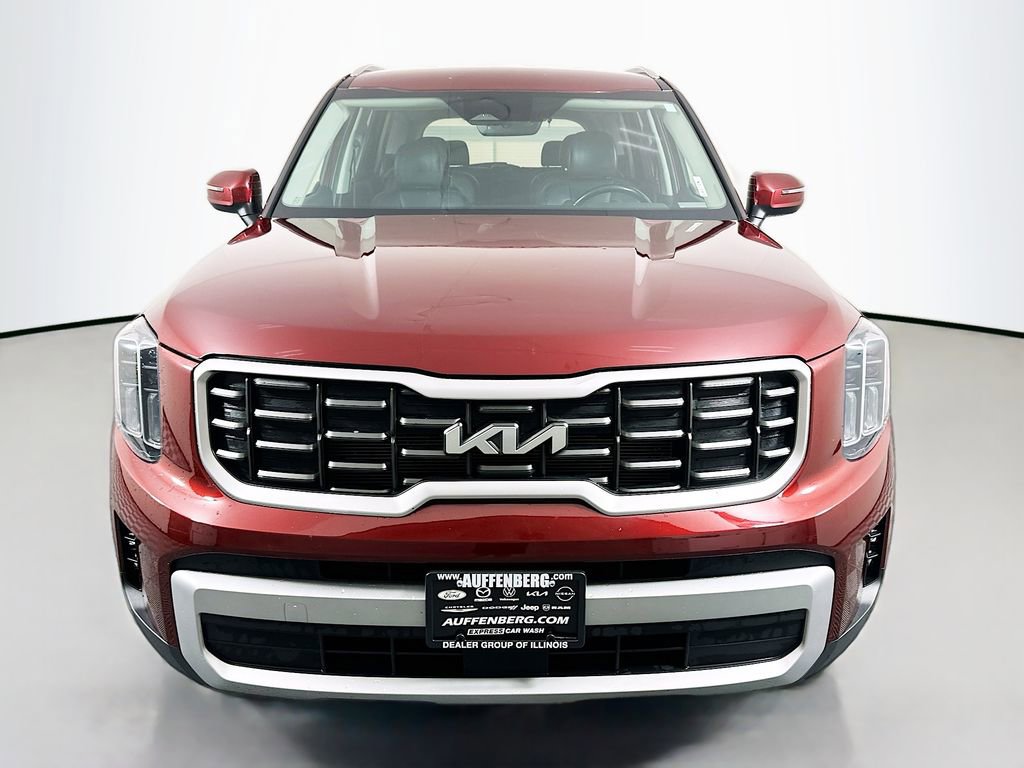 Used 2023 Kia Telluride S image 2