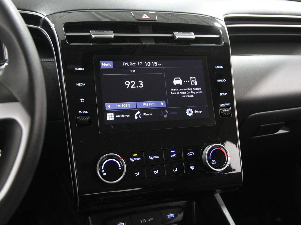 Certified 2023 Hyundai Tucson SE image 9