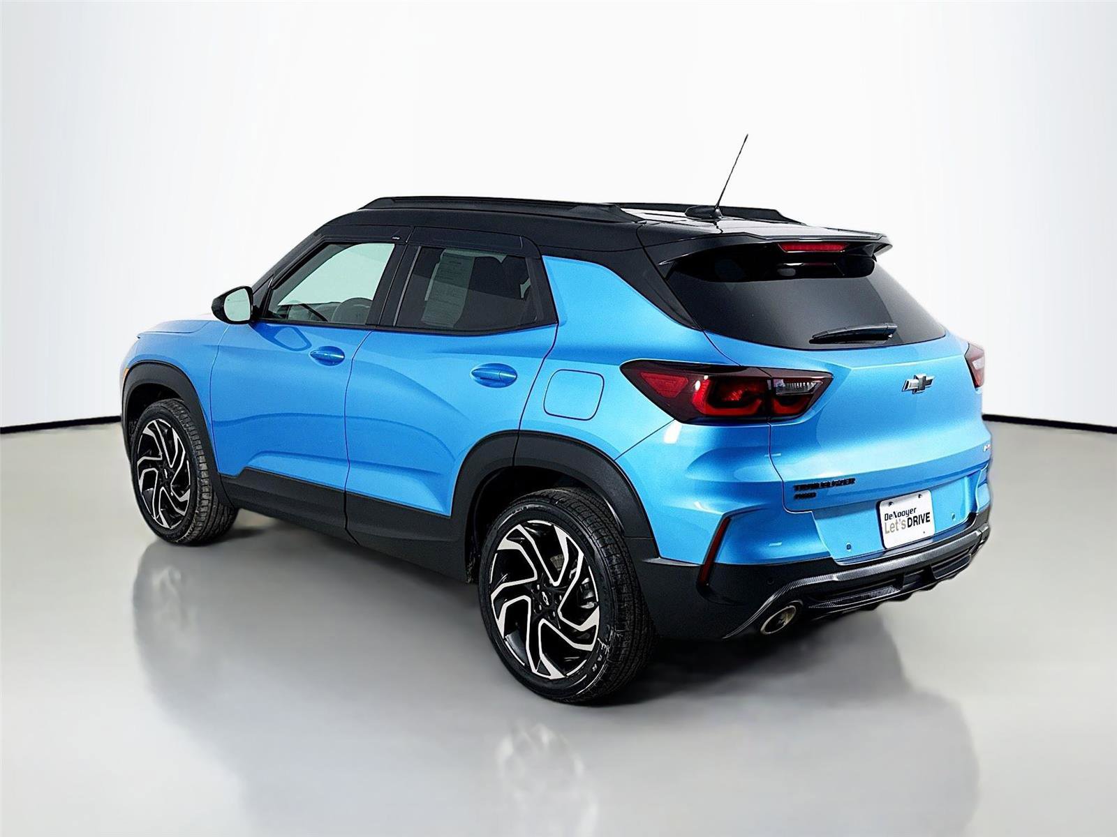 Used 2025 Chevrolet TrailBlazer RS w/ Convenience Package image 7