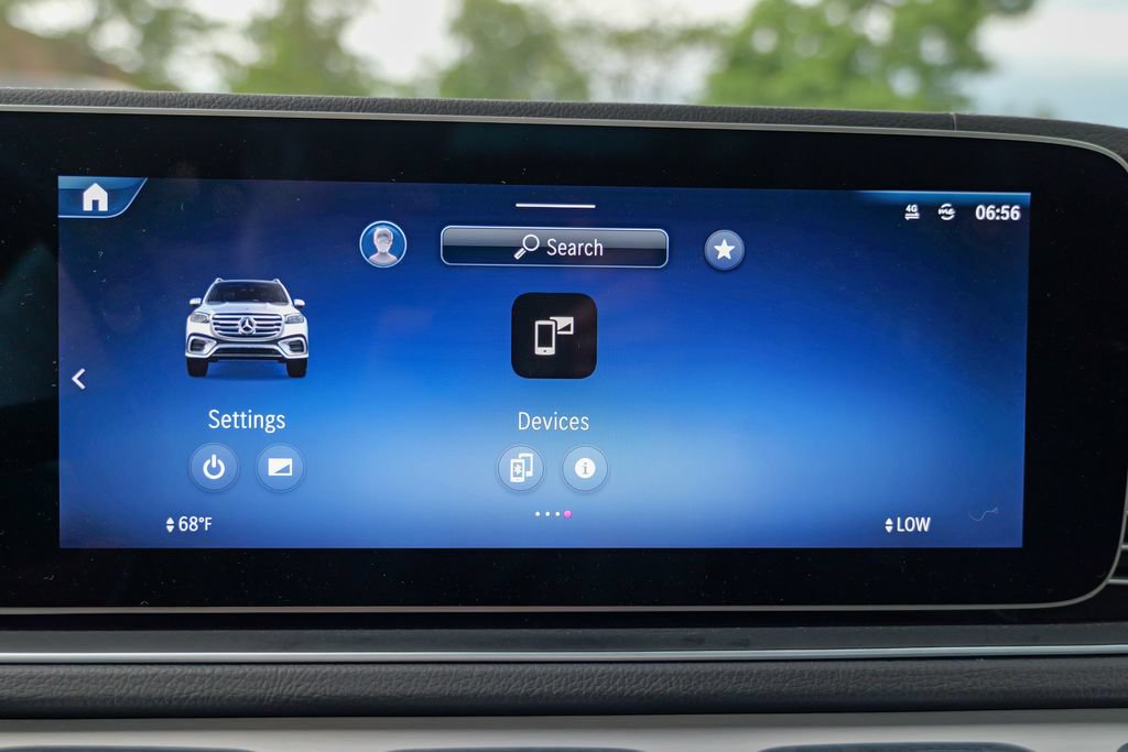 Used 2024 Mercedes-Benz GLS 450 4MATIC image 48