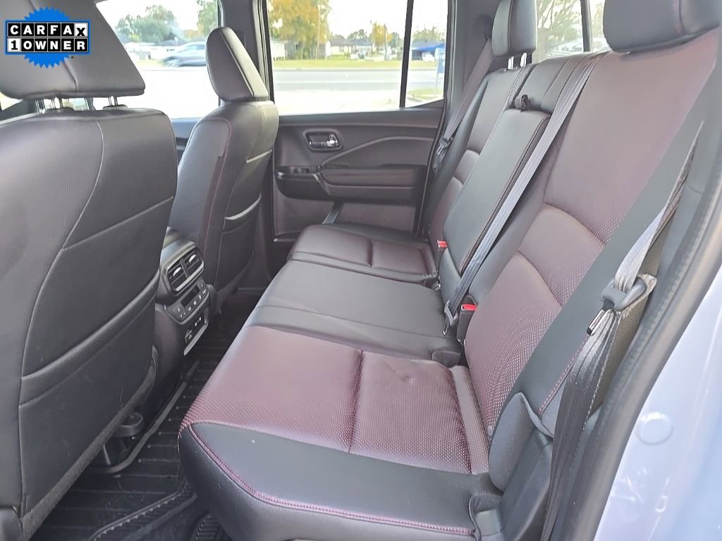 Used 2025 Honda Ridgeline Black Edition image 30