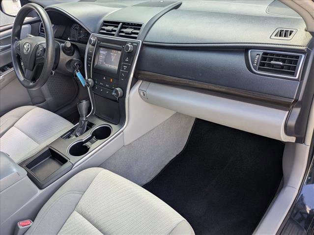 Used 2015 Toyota Camry LE image 19