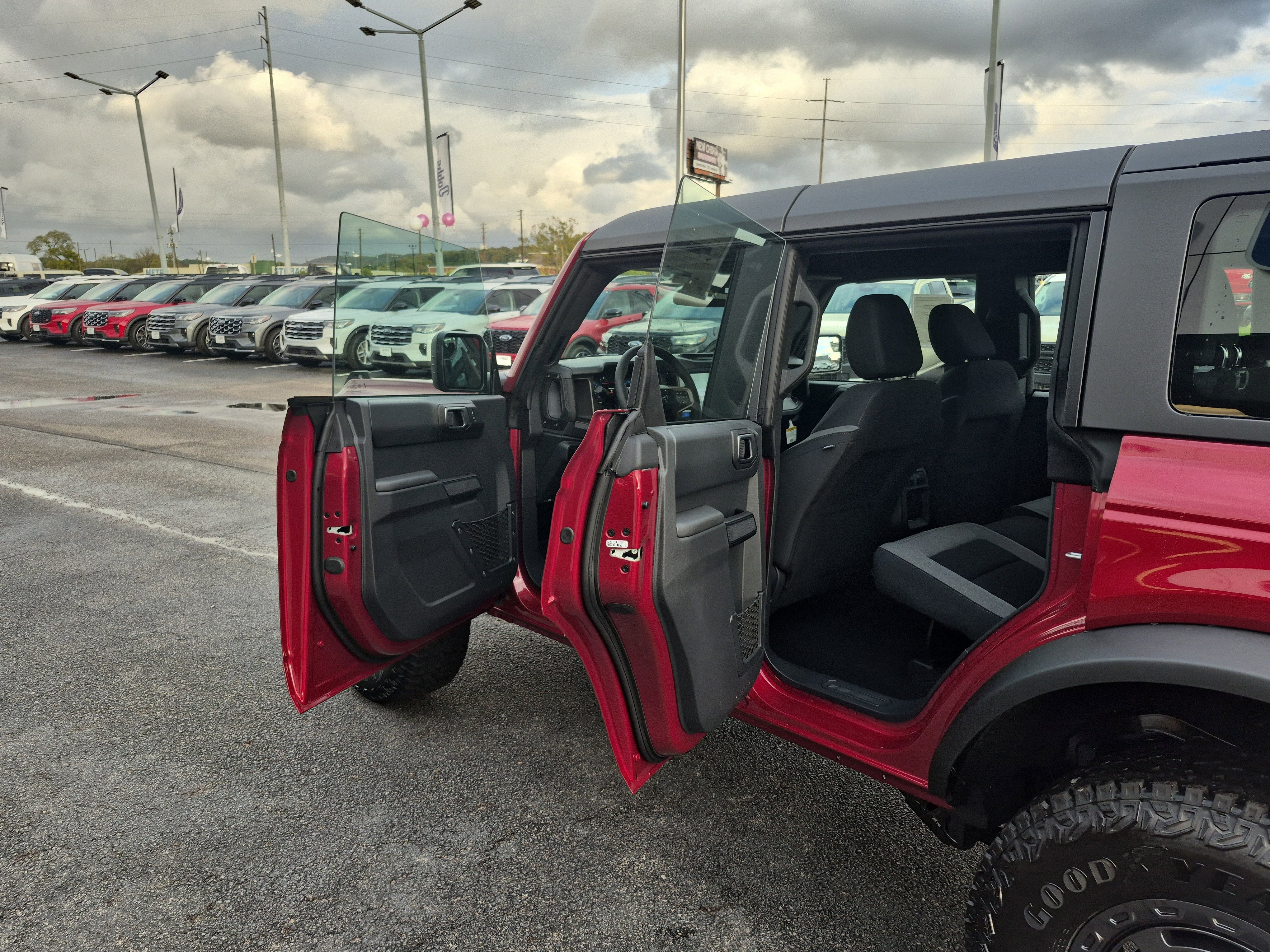 New 2025 Ford Bronco 4-Door w/ Sasquatch Package image 12